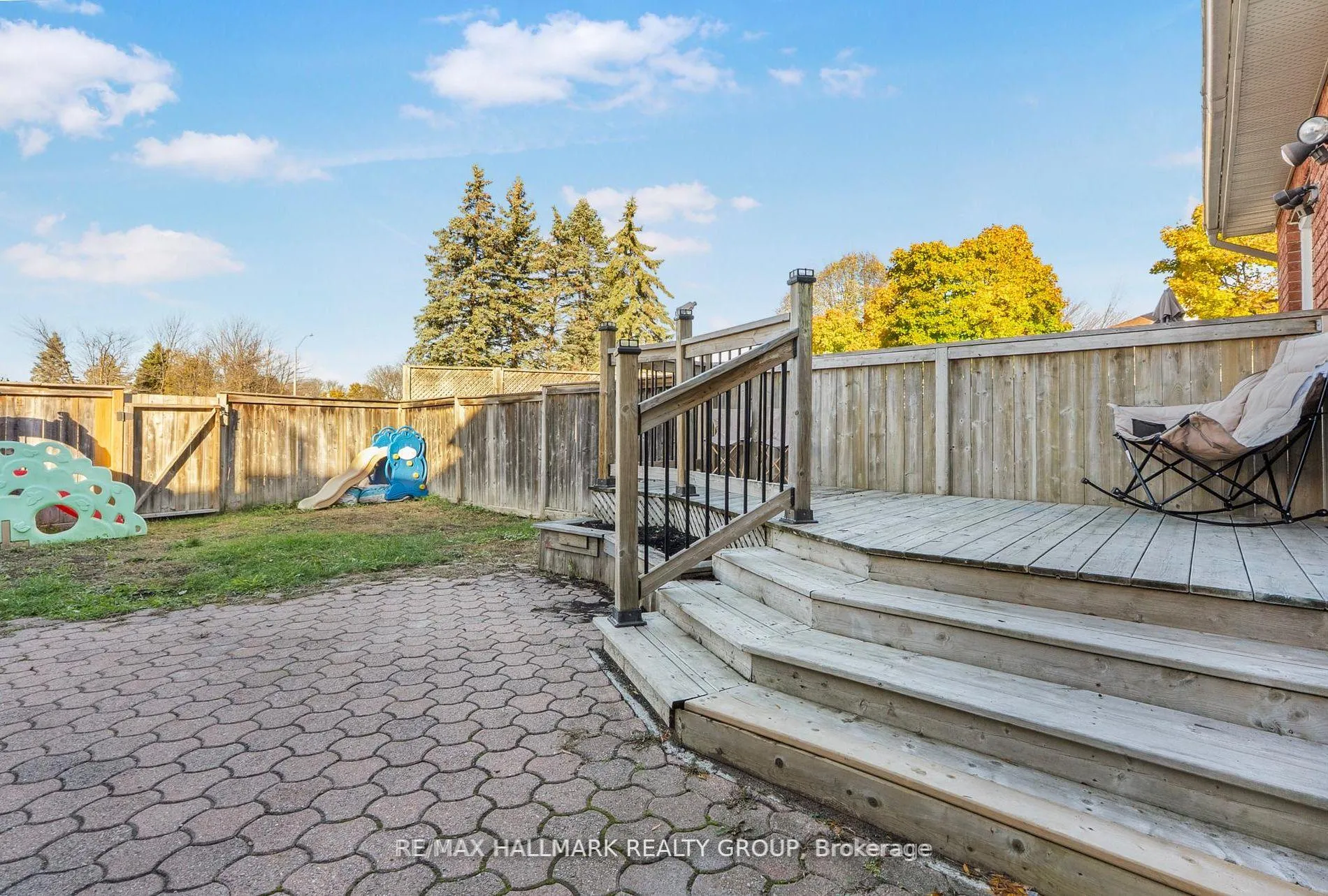 Photo 26 of 93 Cedarock Drive, Ottawa, Kanata - Bridlewood — HOMEH