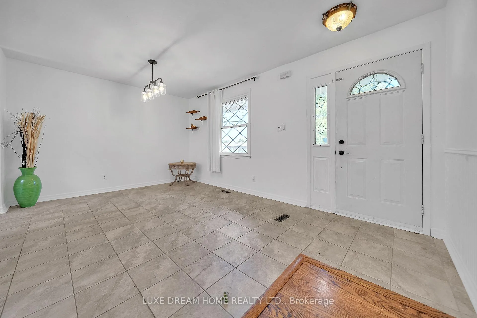 Photo 19 of 764 Hillcrest Road, Pickering, West Shore — HOMEH
