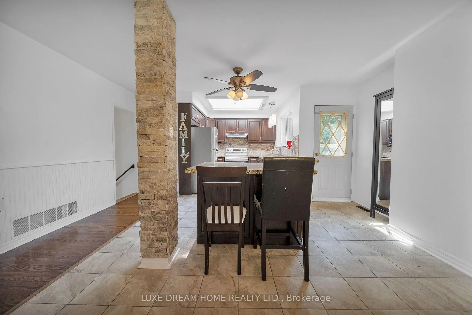 Photo 20 of 764 Hillcrest Road, Pickering, West Shore — HOMEH