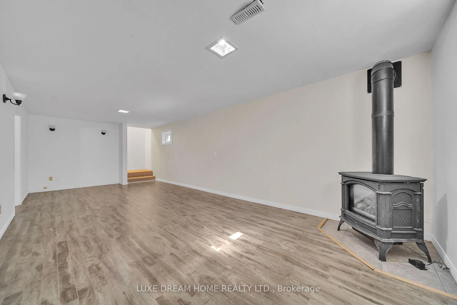 Photo 38 of 764 Hillcrest Road, Pickering, West Shore — HOMEH