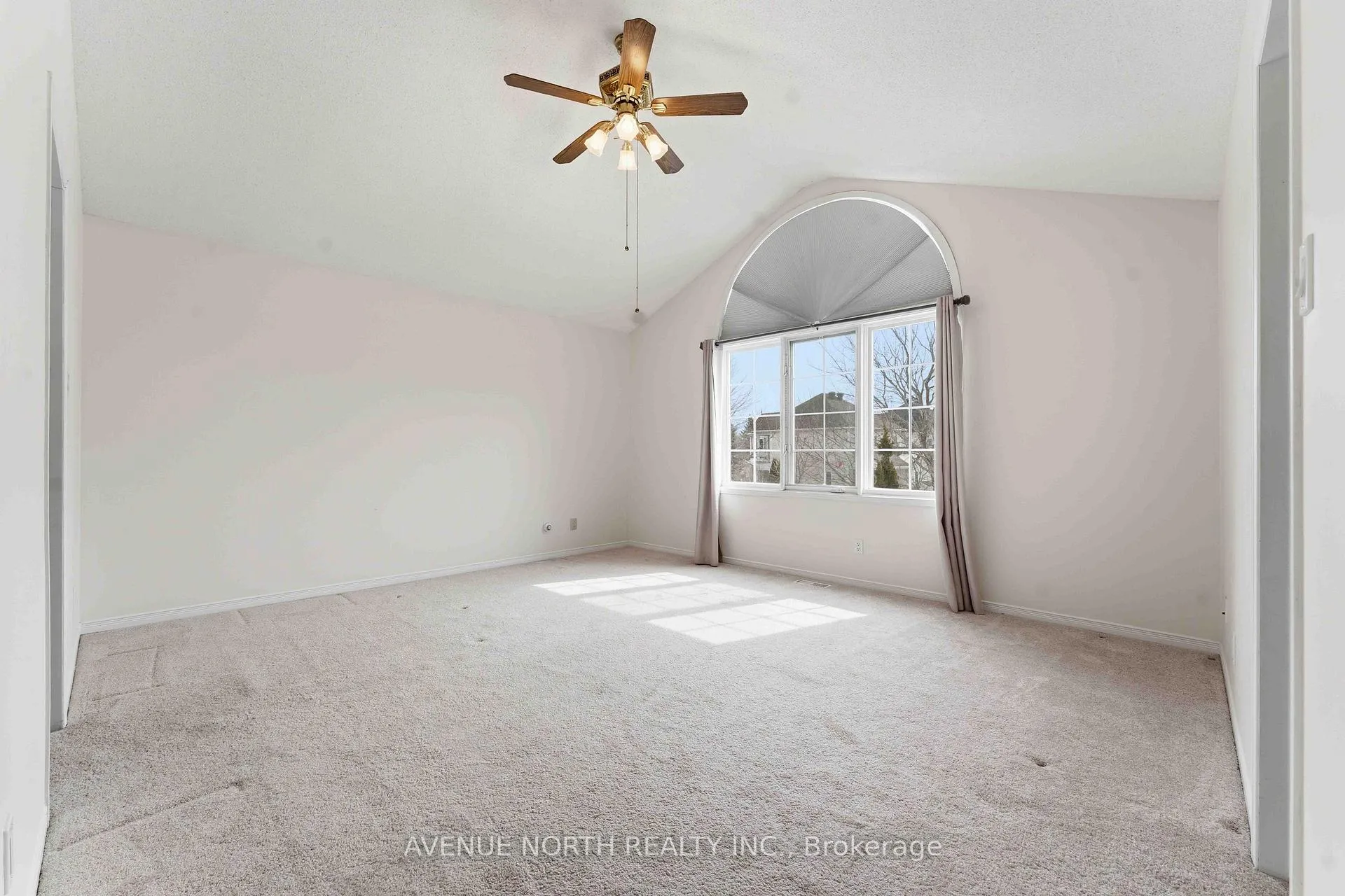 Photo 24 of 1838 Mccallum Drive, Ottawa, Fallingbrook/Gardenway South — HOMEH