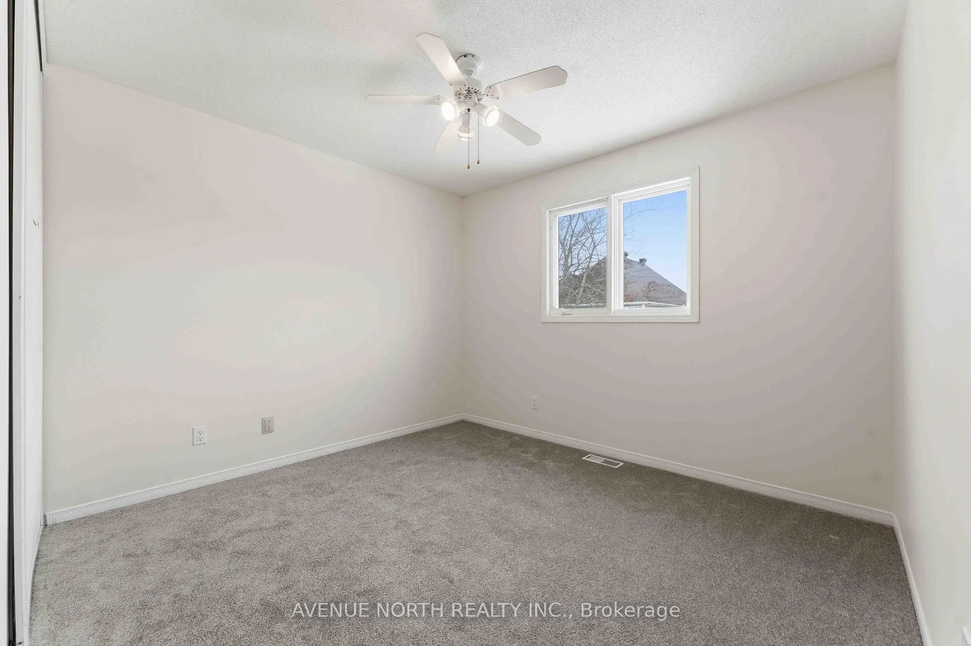 Photo 35 of 1838 Mccallum Drive, Ottawa, Fallingbrook/Gardenway South — HOMEH