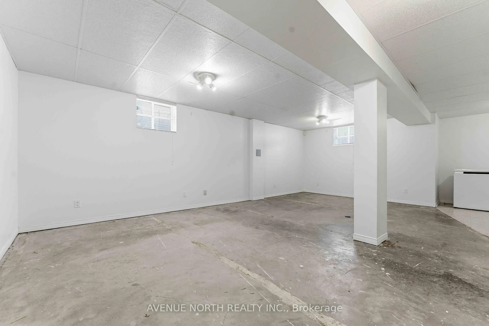 Photo 43 of 1838 Mccallum Drive, Ottawa, Fallingbrook/Gardenway South — HOMEH