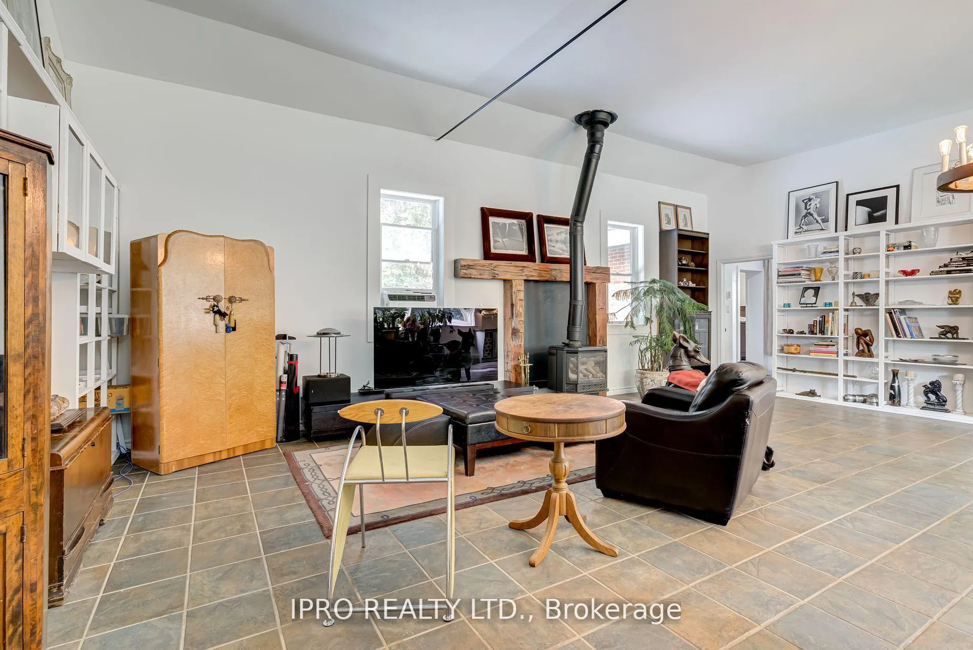 Photo 12 of Unit EHS, 715432 1st Line, Mono, Rural Mono — HOMEH