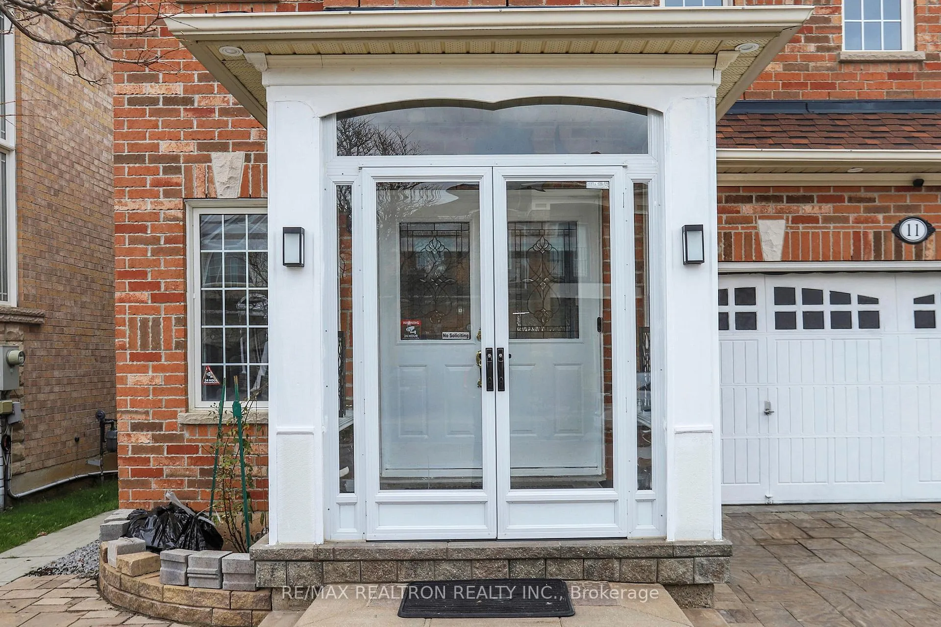 Photo 3 of 11 Durling Rock Street, Ajax, Northeast Ajax — HOMEH