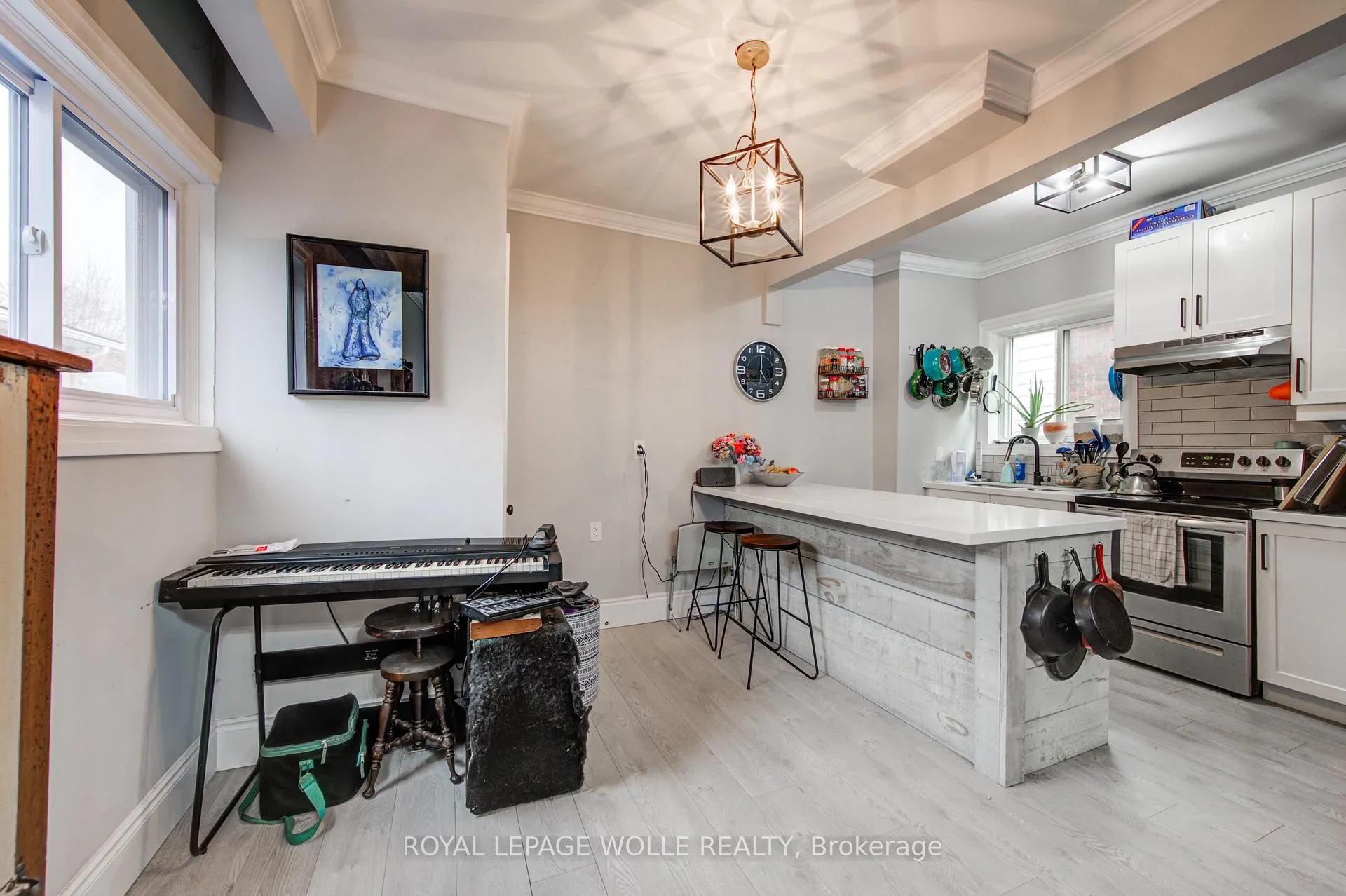 Photo 5 of 218 Catharine Street N, Hamilton, Beasley — HOMEH