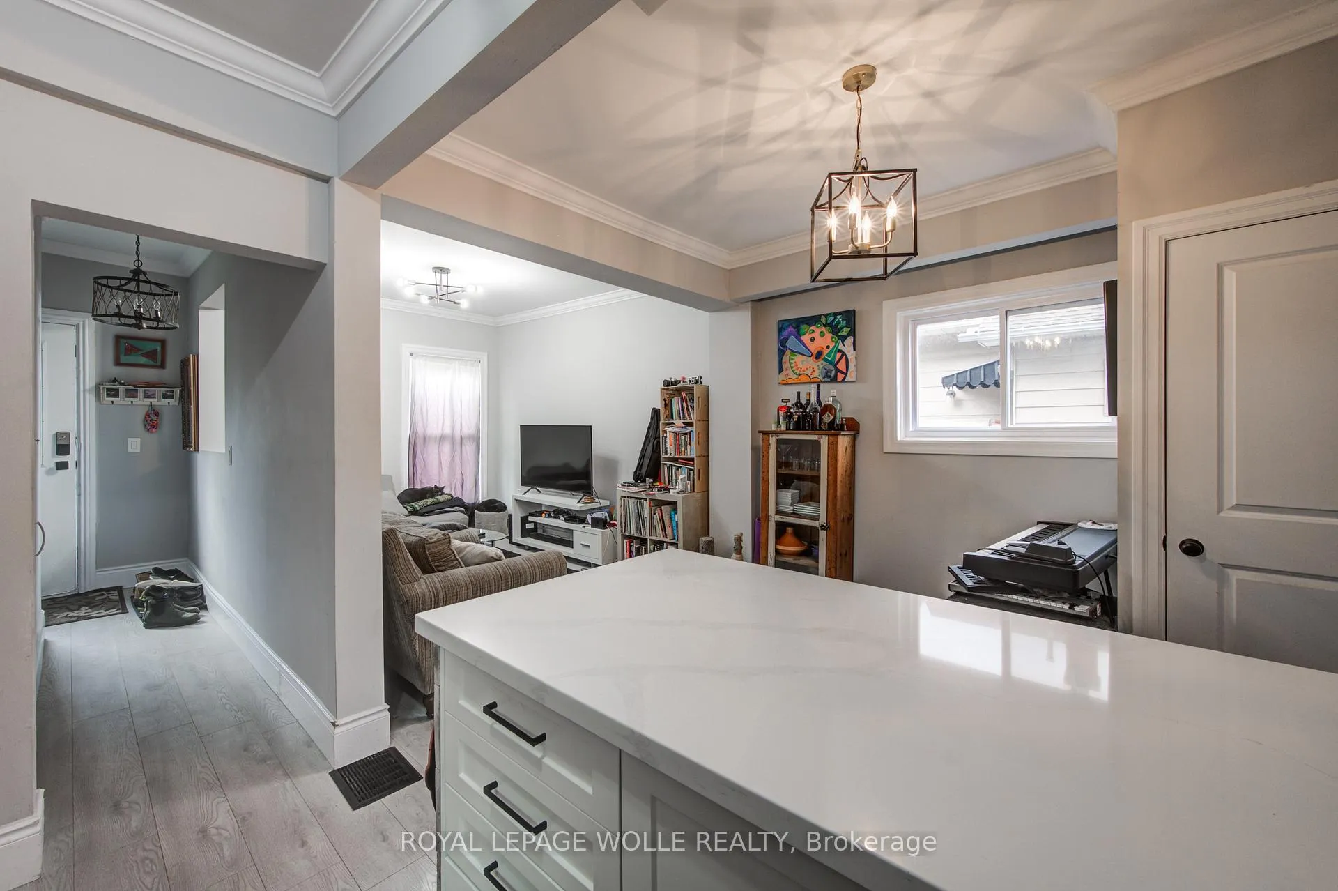 Photo 8 of 218 Catharine Street N, Hamilton, Beasley — HOMEH