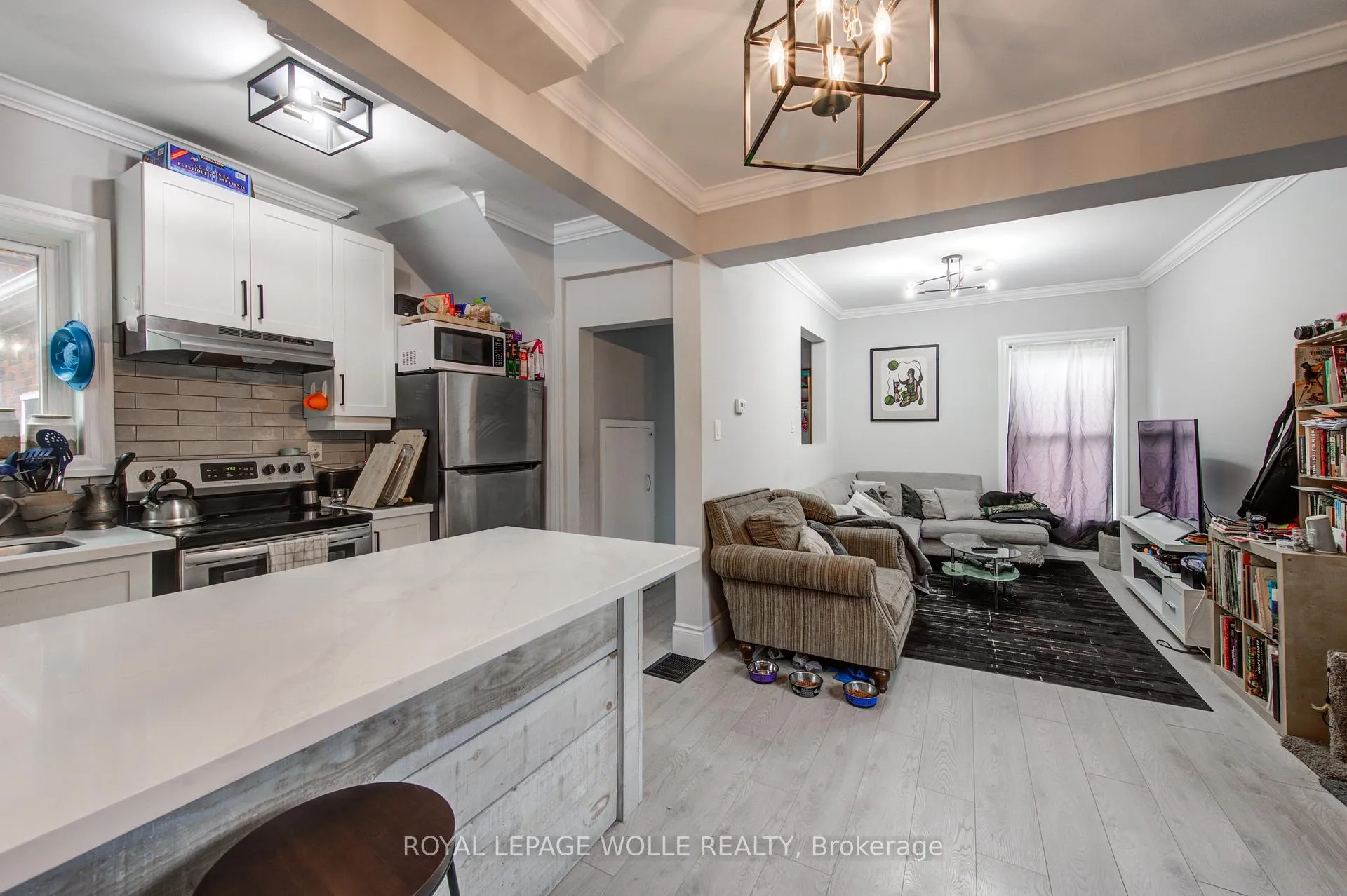Photo 10 of 218 Catharine Street N, Hamilton, Beasley — HOMEH