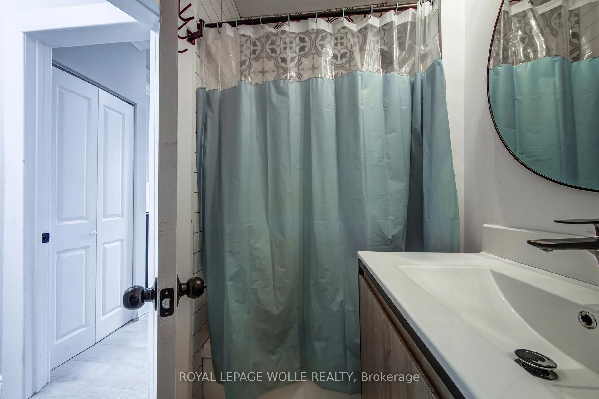 Photo 15 of 218 Catharine Street N, Hamilton, Beasley — HOMEH