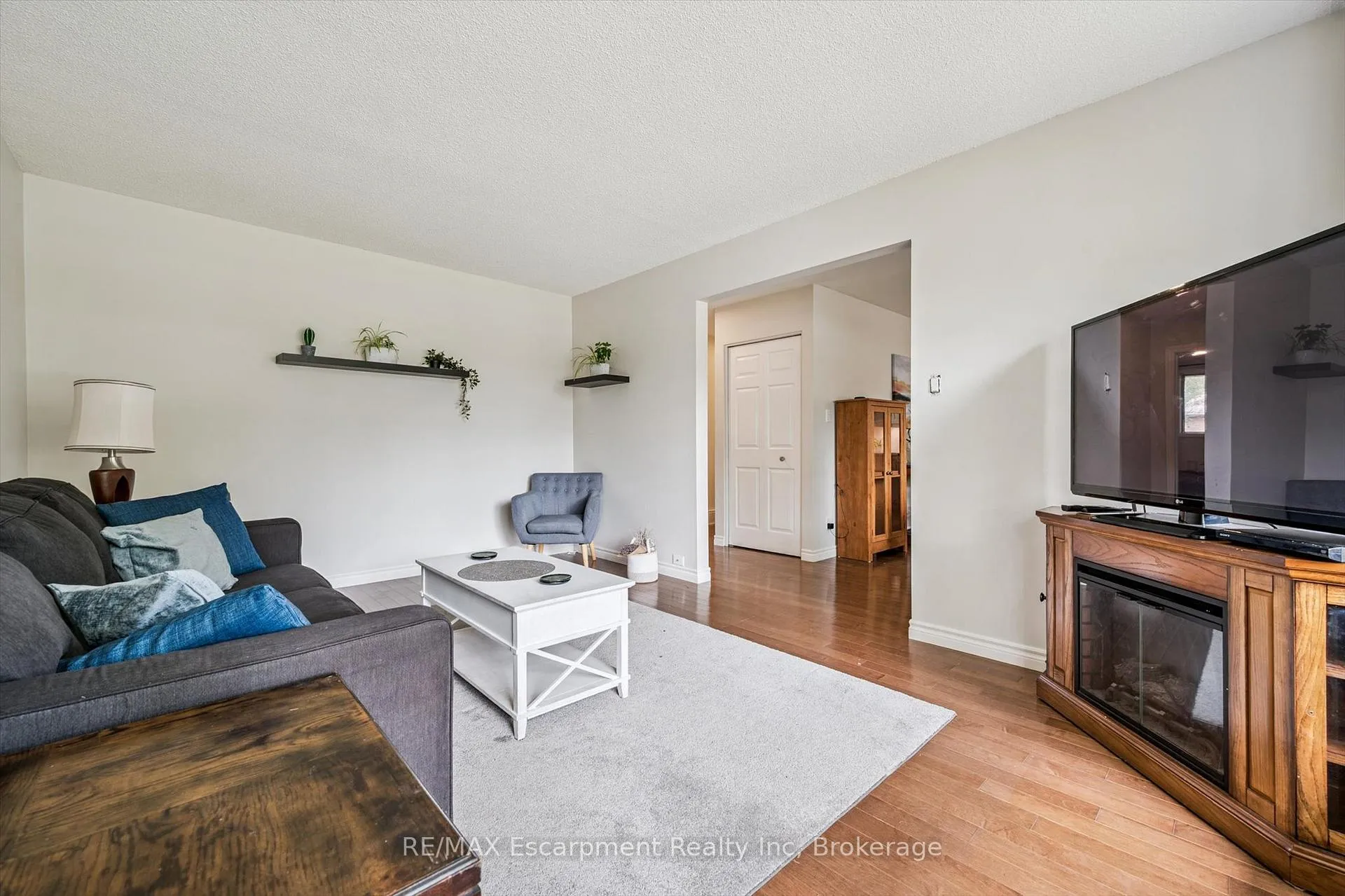 Photo 7 of 5 Picadilly Place, Guelph, Dovercliffe Park/Old University — HOMEH
