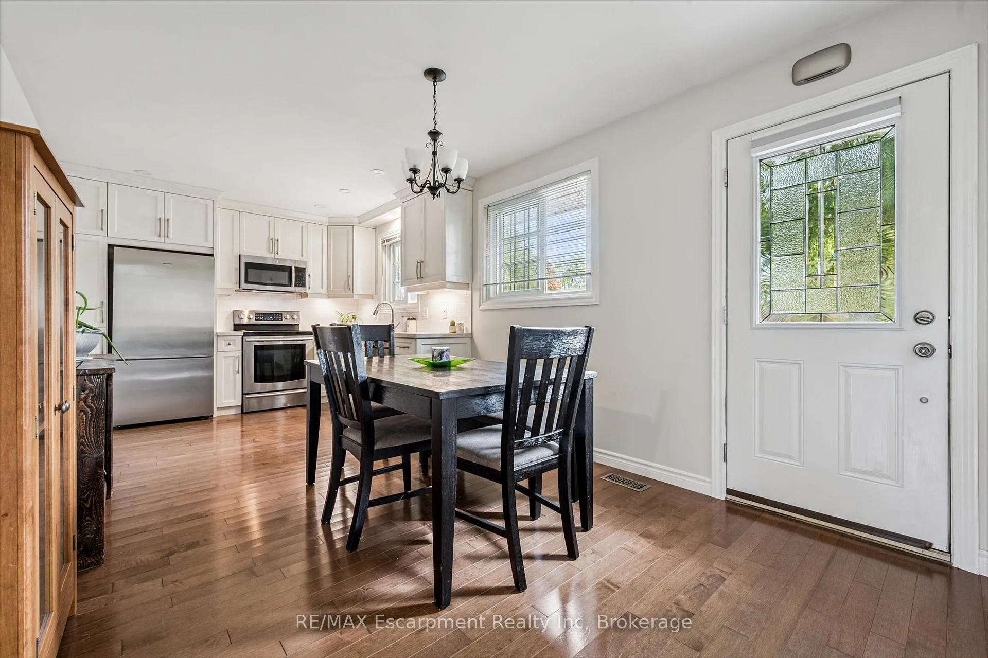 Photo 8 of 5 Picadilly Place, Guelph, Dovercliffe Park/Old University — HOMEH