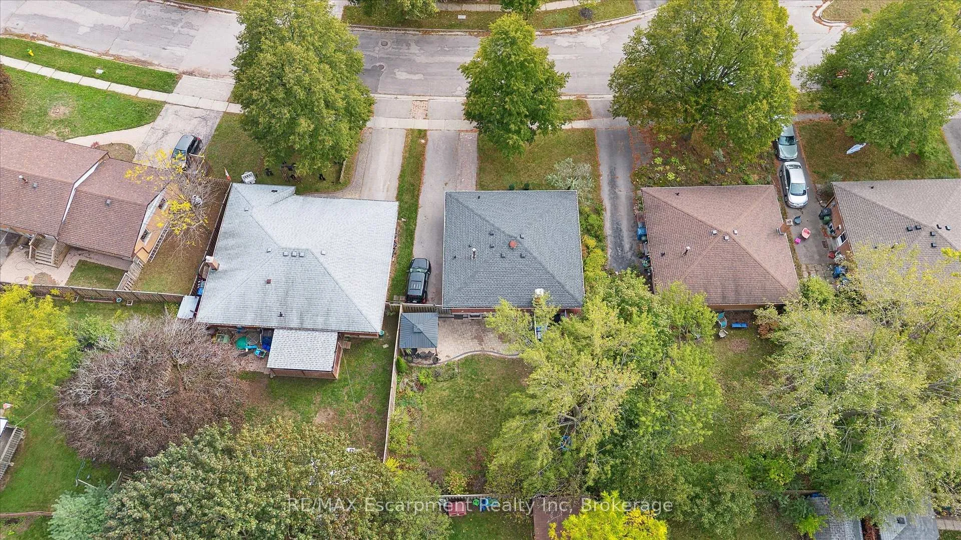 Photo 38 of 5 Picadilly Place, Guelph, Dovercliffe Park/Old University — HOMEH
