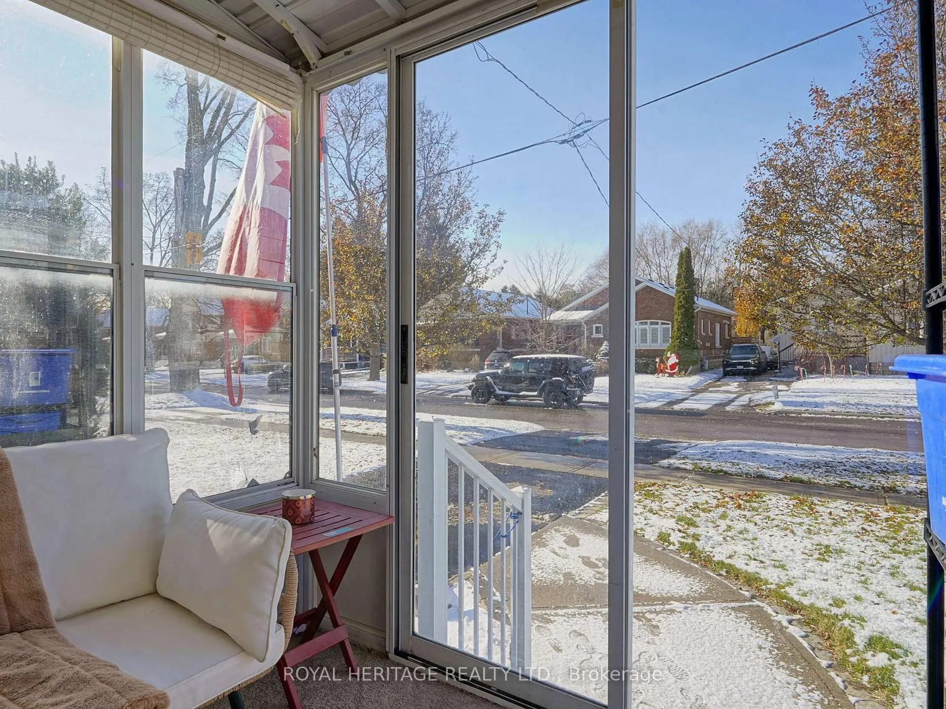 Photo 2 of 651 Somerville Avenue, Oshawa, O'Neill — HOMEH