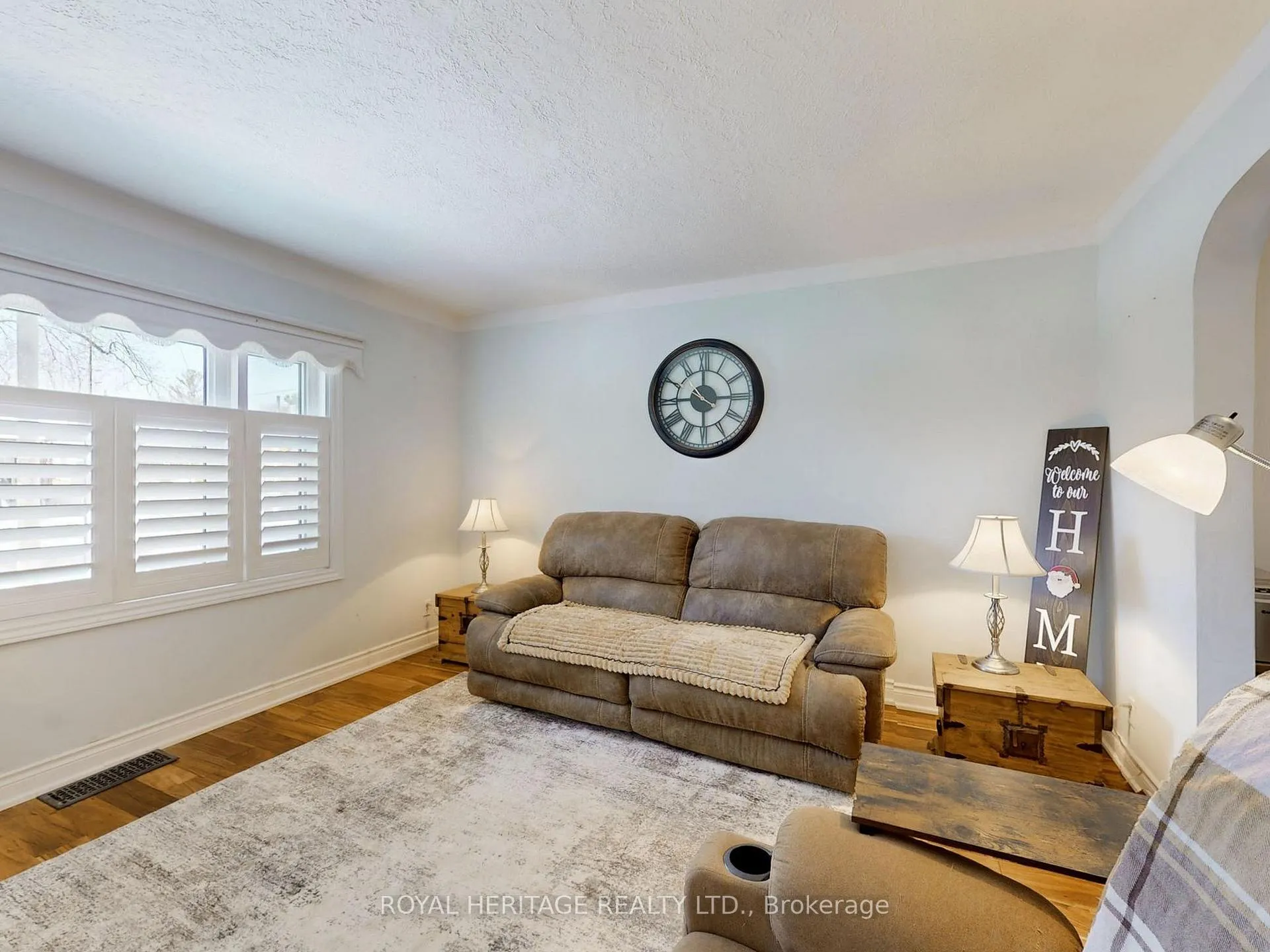 Photo 4 of 651 Somerville Avenue, Oshawa, O'Neill — HOMEH