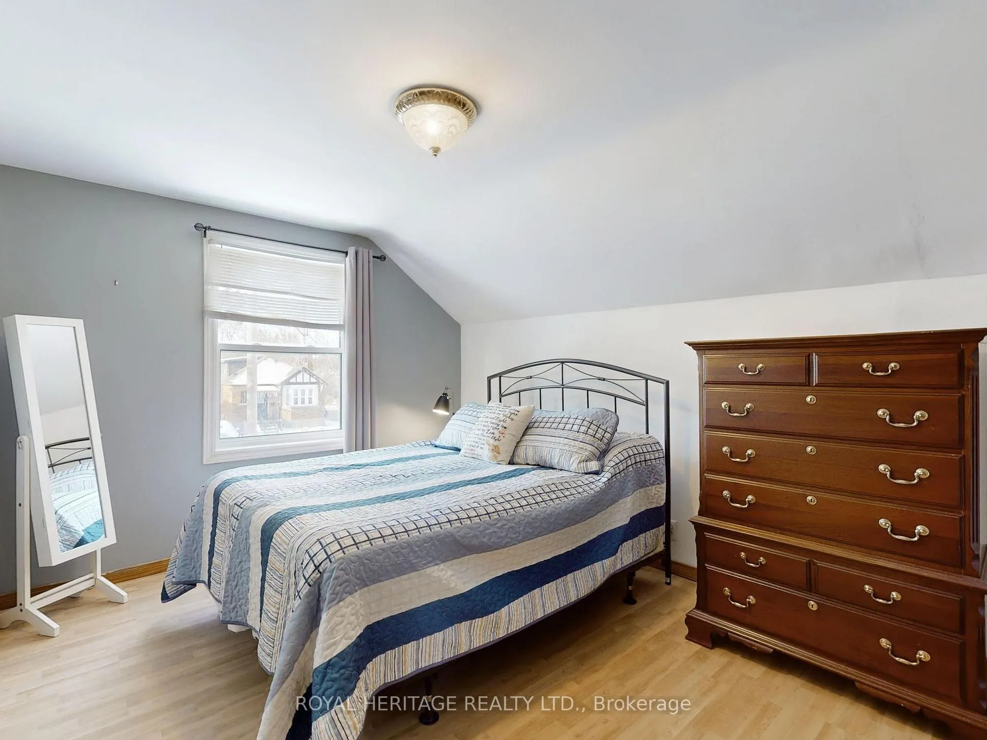 Photo 16 of 651 Somerville Avenue, Oshawa, O'Neill — HOMEH