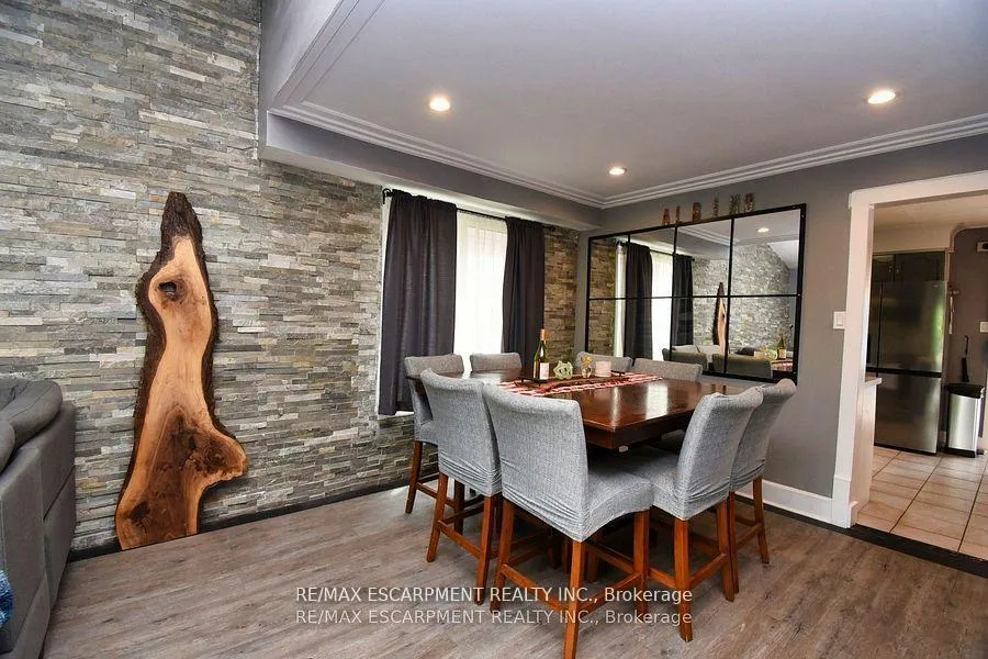 Photo 9 of 448 Acadia Drive, Hamilton, Rushdale — HOMEH