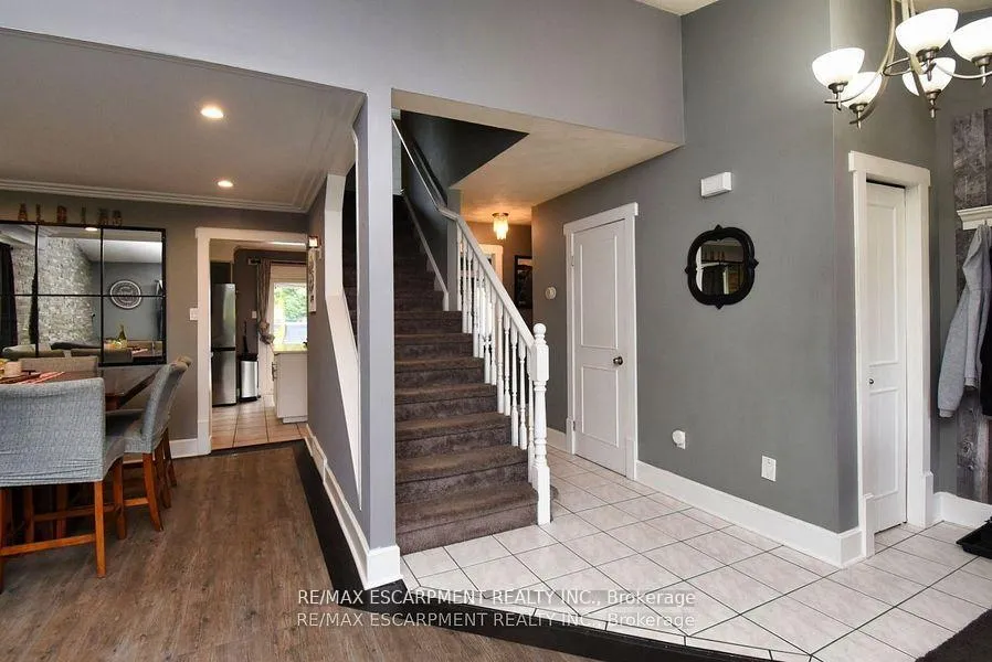 Photo 18 of 448 Acadia Drive, Hamilton, Rushdale — HOMEH