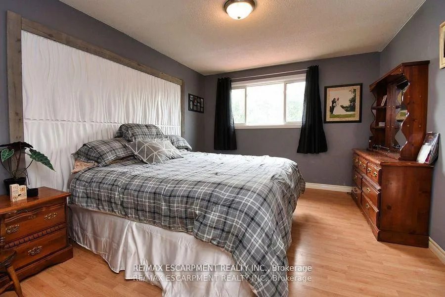 Photo 20 of 448 Acadia Drive, Hamilton, Rushdale — HOMEH