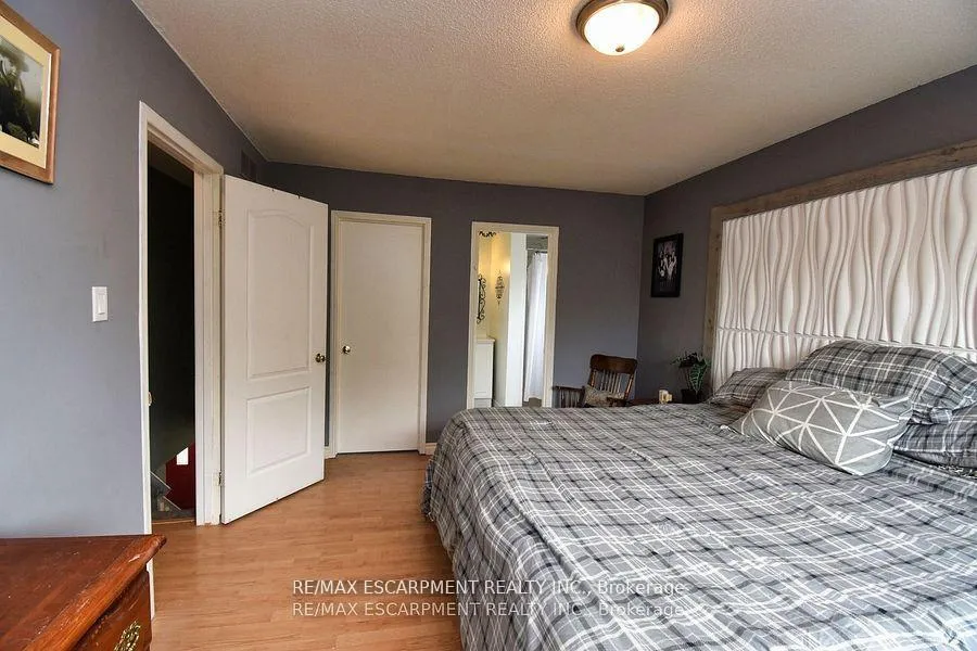 Photo 22 of 448 Acadia Drive, Hamilton, Rushdale — HOMEH