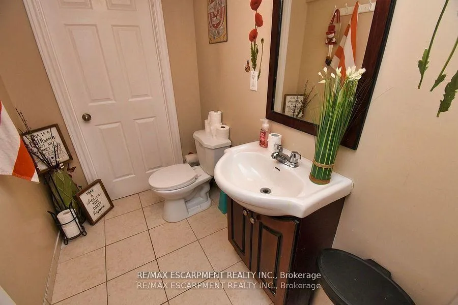 Photo 30 of 448 Acadia Drive, Hamilton, Rushdale — HOMEH