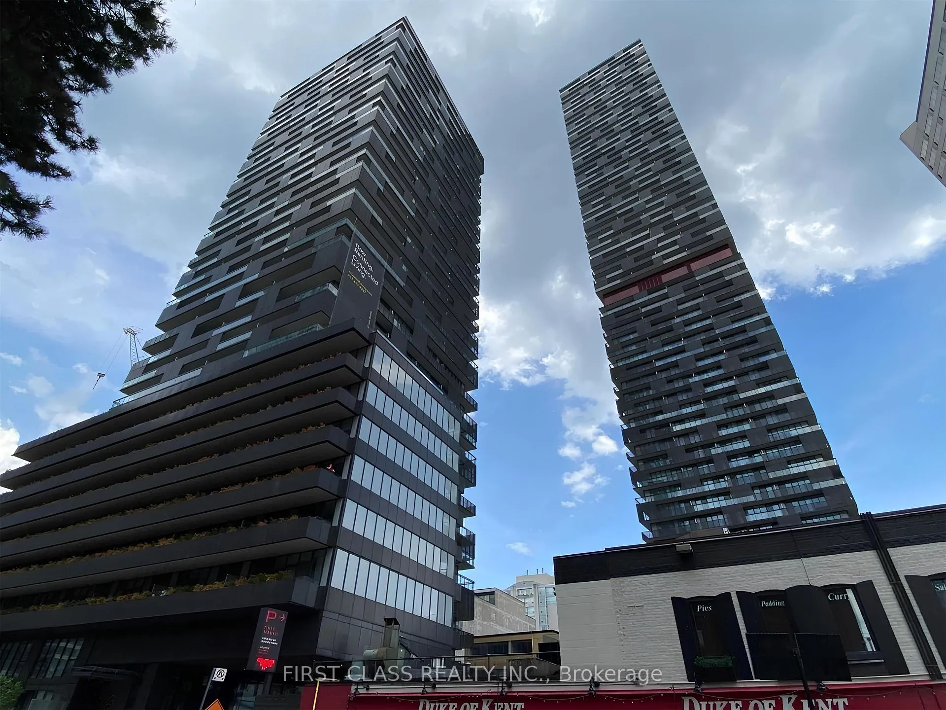 Photo 1 of Unit 3210, 8 Eglinton Avenue E, Toronto, Yonge-Eglinton — HOMEH