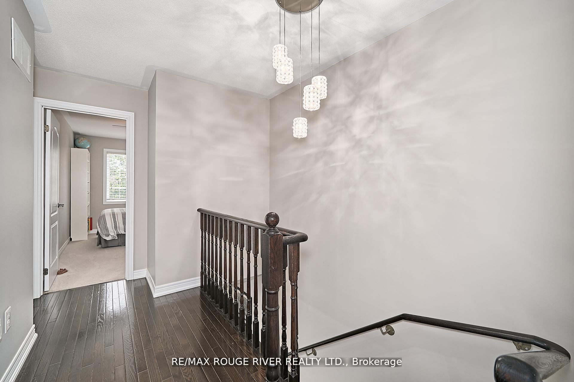 Photo 24 of 26 Lander Crescent, Clarington, Bowmanville — HOMEH
