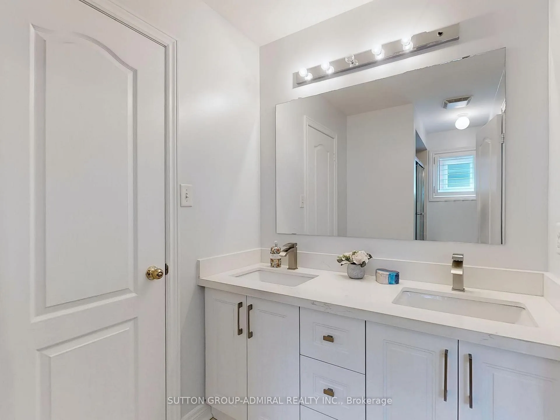 Photo 27 of 25 D'Eva Drive, Vaughan, Patterson — HOMEH