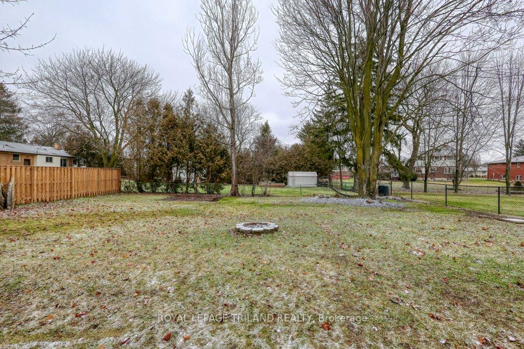 Photo 17 of 796 Elm Street, Central Elgin, Rural Central Elgin — HOMEH