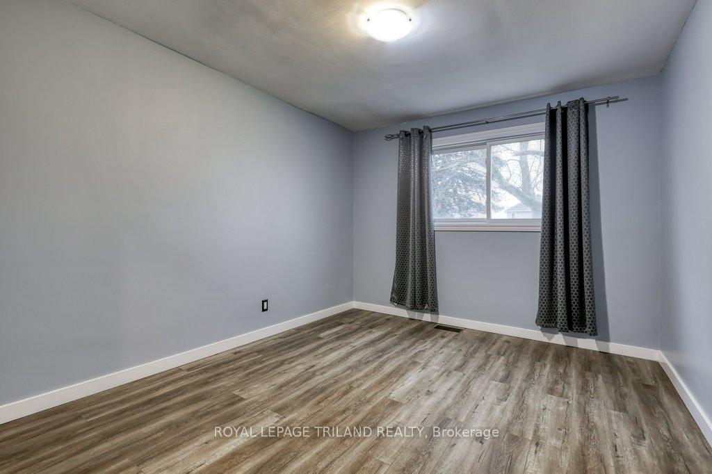 Photo 30 of 796 Elm Street, Central Elgin, Rural Central Elgin — HOMEH