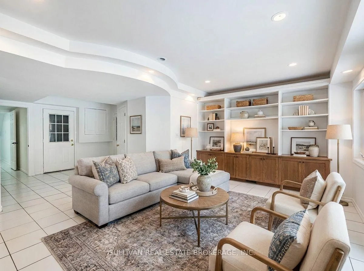 Photo 32 of 163 Sassafras Circle, Vaughan, Patterson — HOMEH