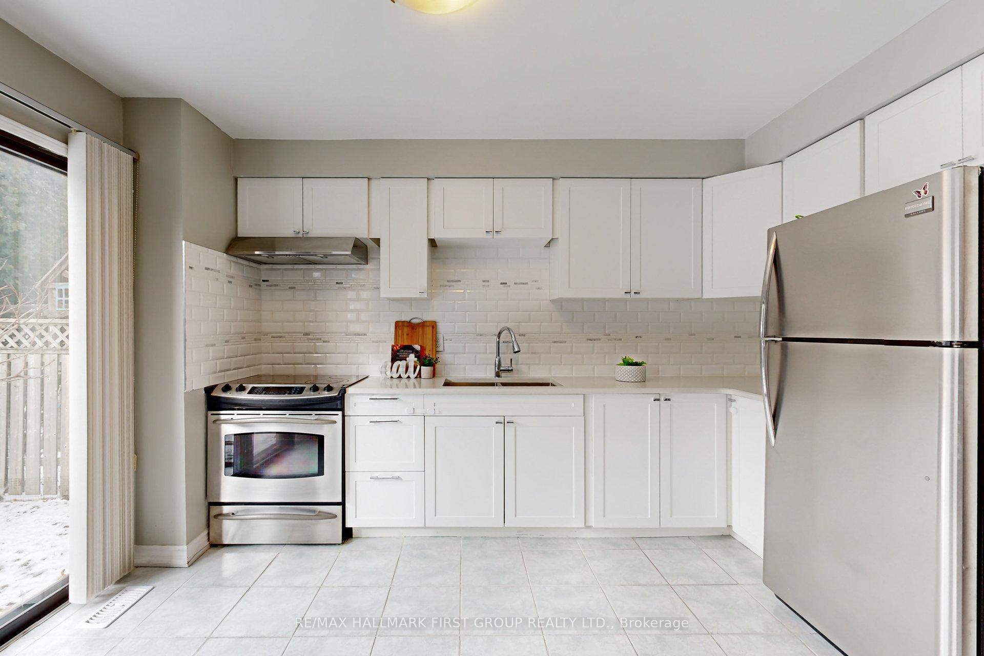 Photo 14 of 58 Leach Drive, Ajax, South East — HOMEH