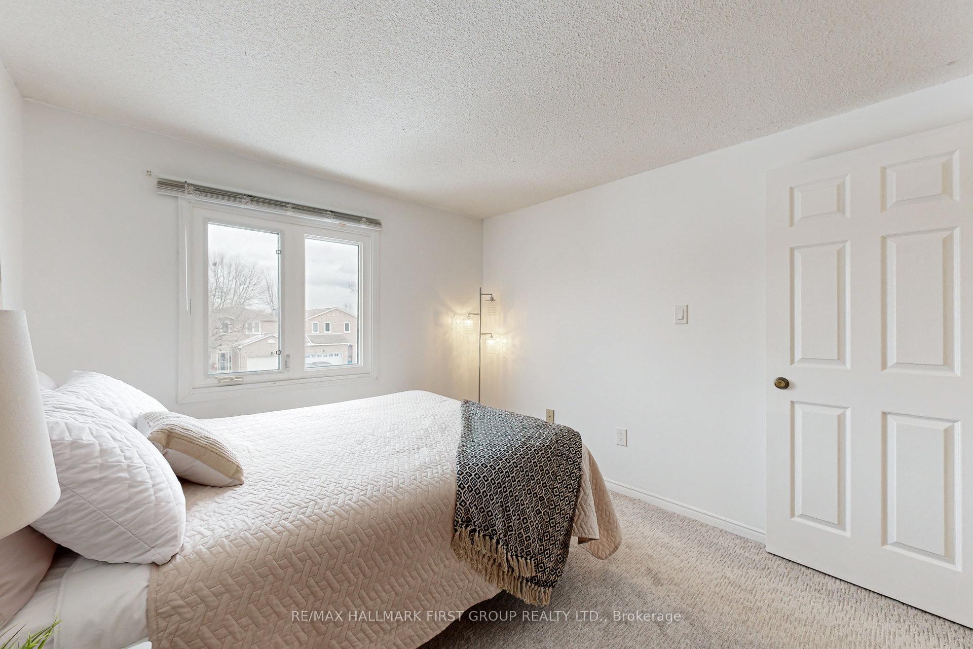Photo 27 of 58 Leach Drive, Ajax, South East — HOMEH