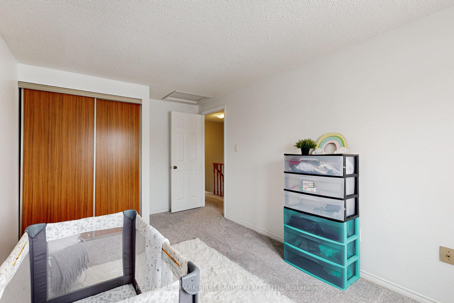 Photo 32 of 58 Leach Drive, Ajax, South East — HOMEH