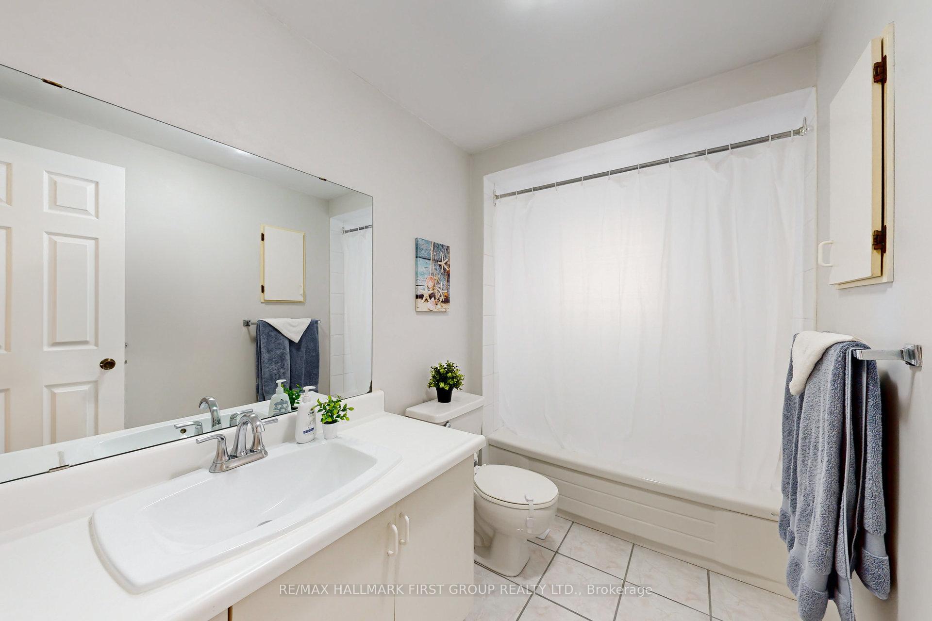 Photo 33 of 58 Leach Drive, Ajax, South East — HOMEH