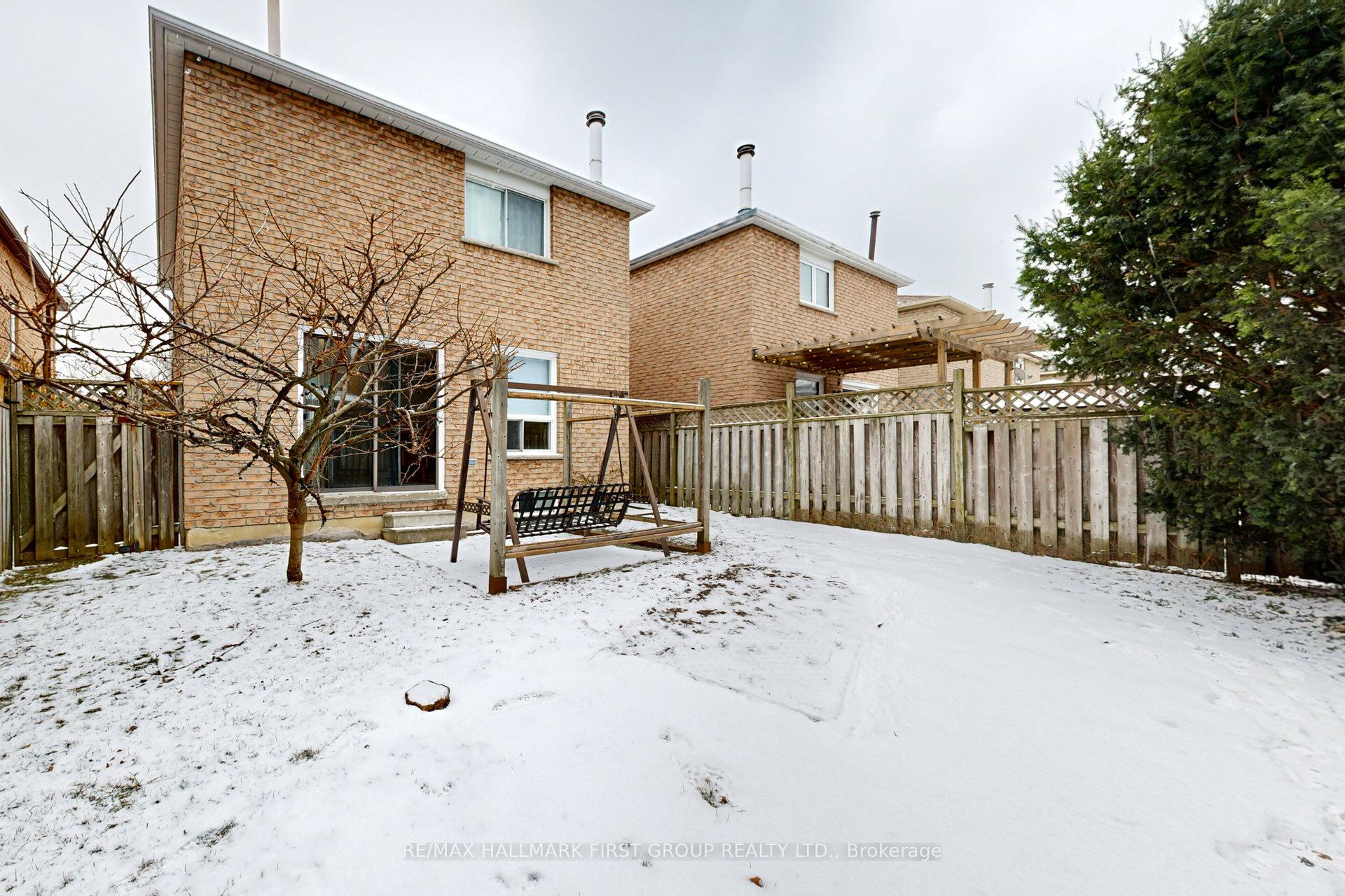 Photo 39 of 58 Leach Drive, Ajax, South East — HOMEH