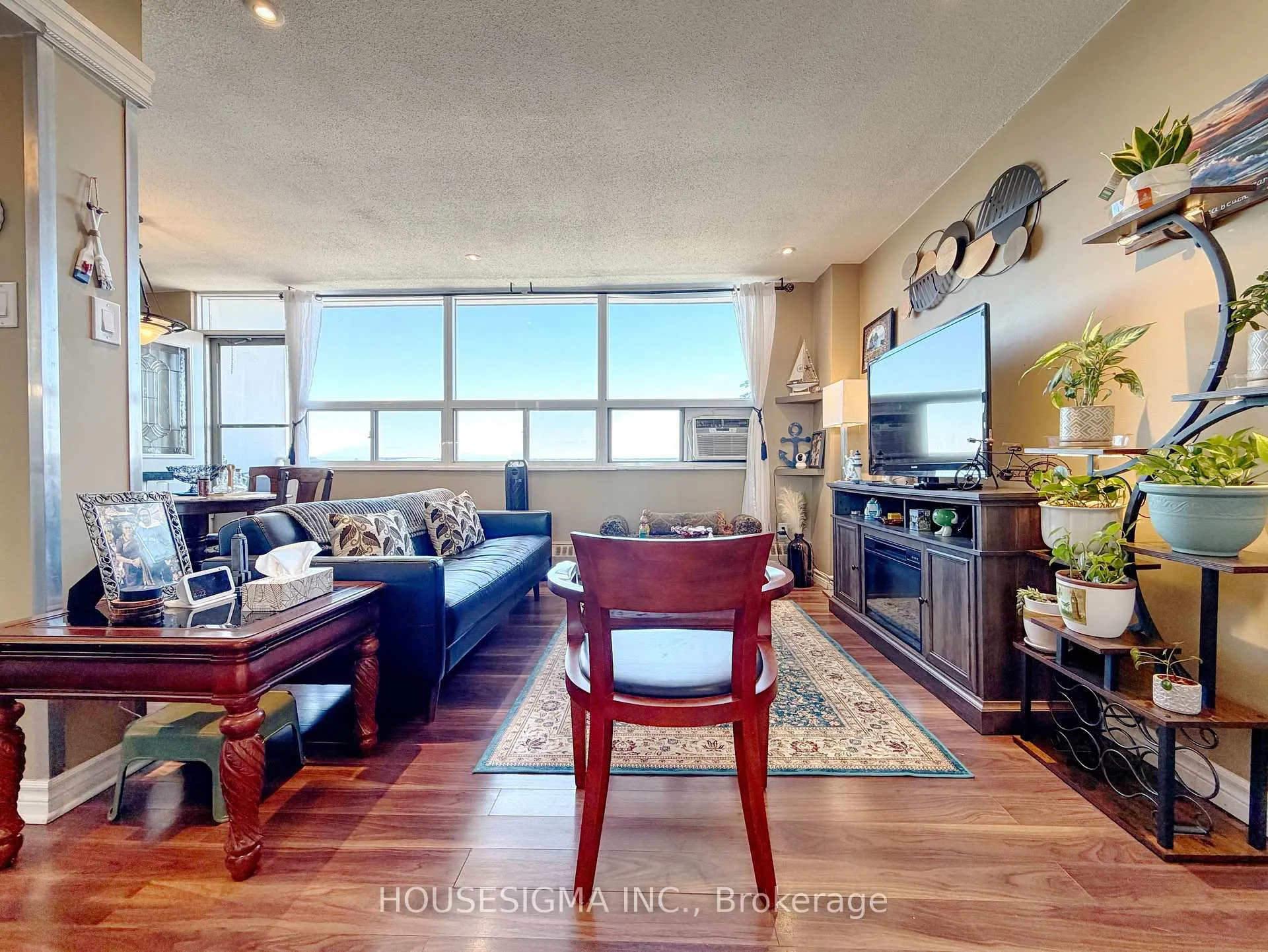 Photo 2 of Unit 1002, 15 Albright Road, Hamilton, Vincent — HOMEH