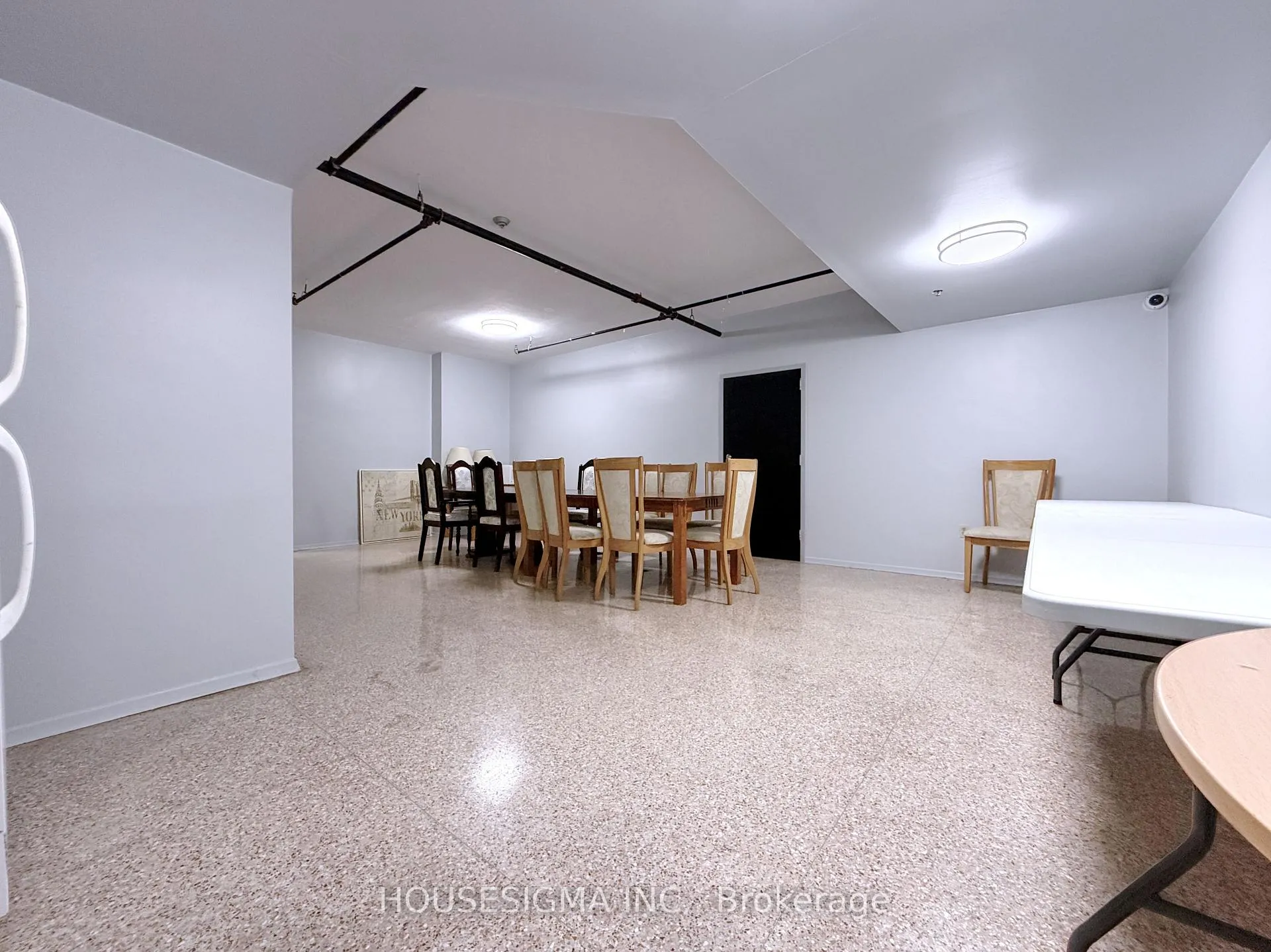Photo 25 of Unit 1002, 15 Albright Road, Hamilton, Vincent — HOMEH