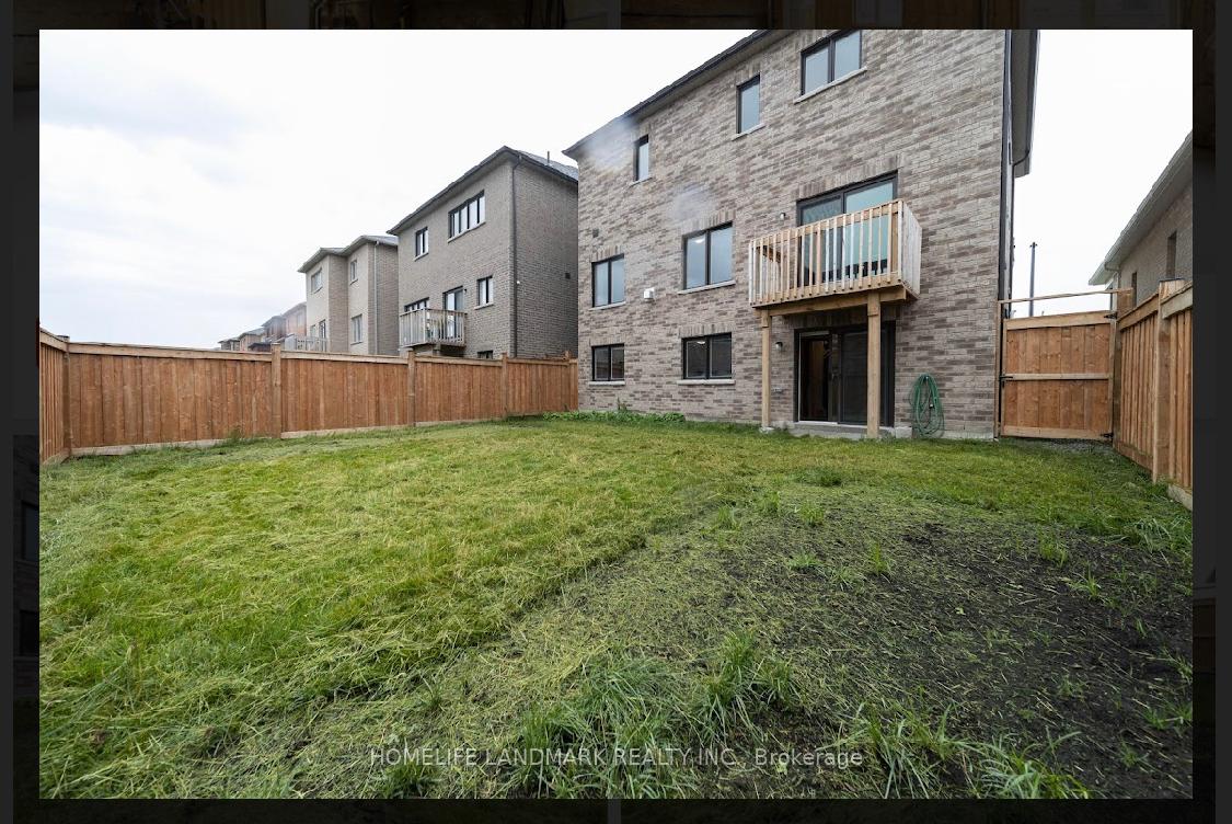 Photo 7 of 224 Danny Wheeler Boulevard, Georgina, Keswick North — HOMEH