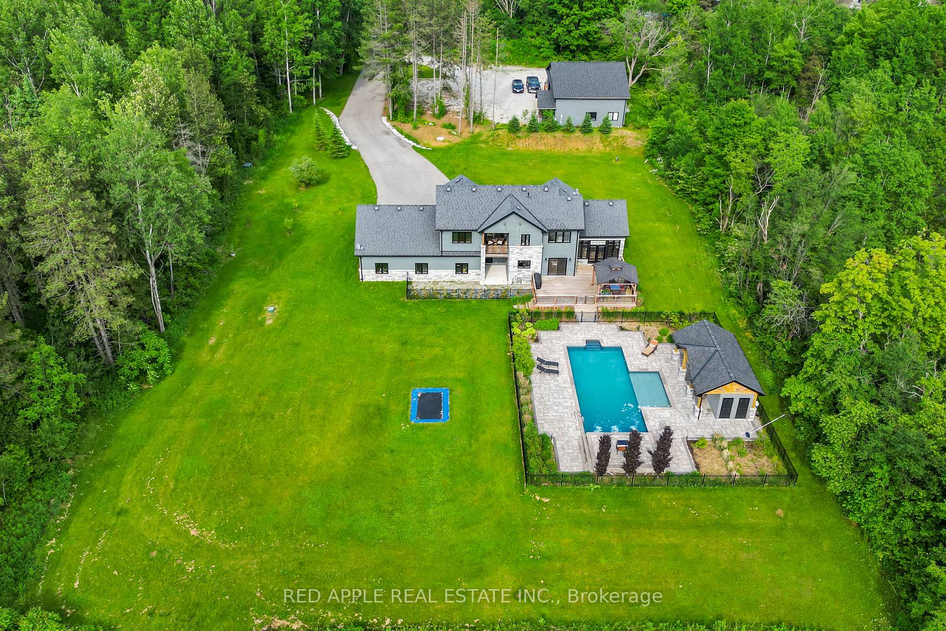 Photo 3 of 7510 County Rd 27, Essa, Rural Essa — HOMEH