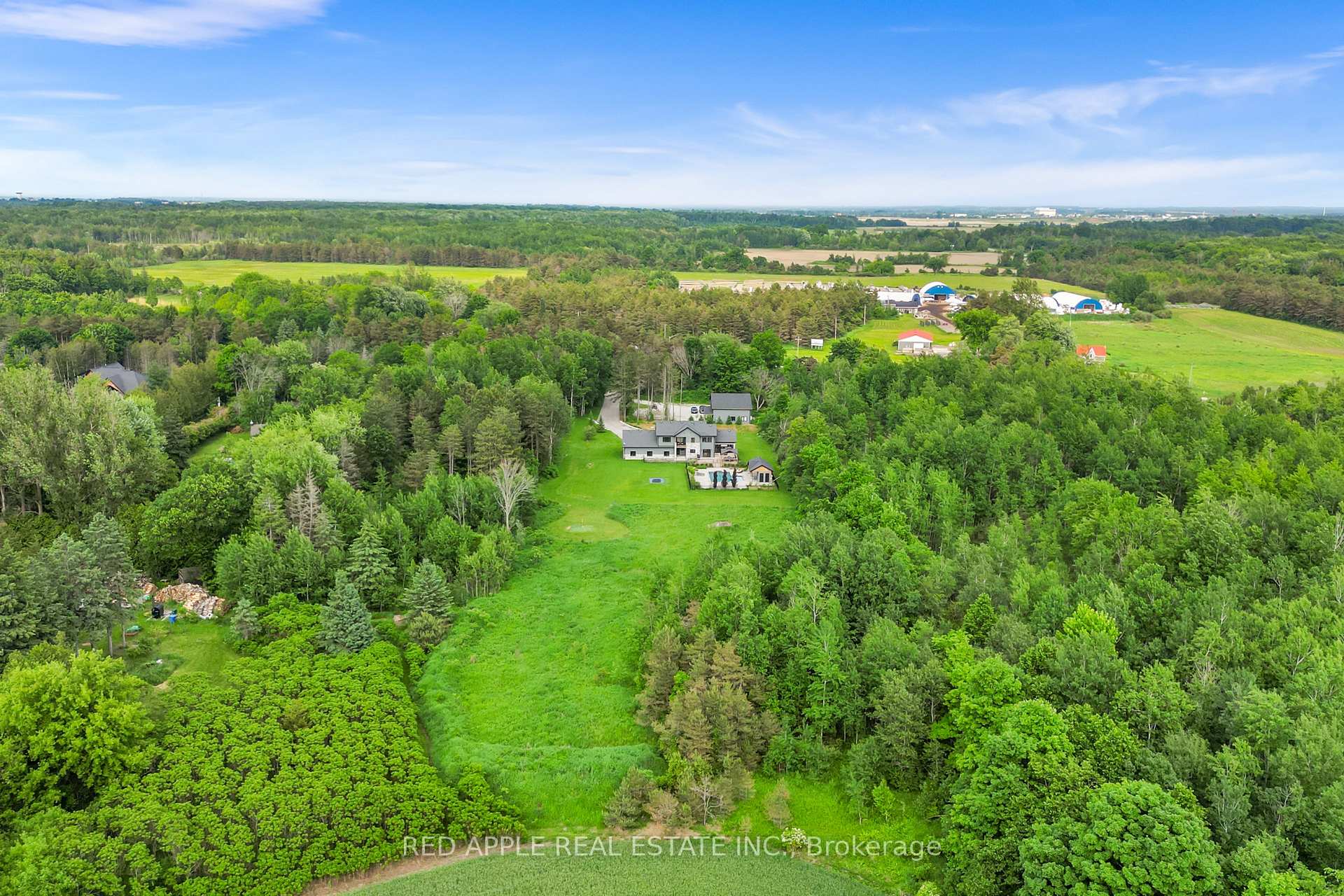 Photo 4 of 7510 County Rd 27, Essa, Rural Essa — HOMEH