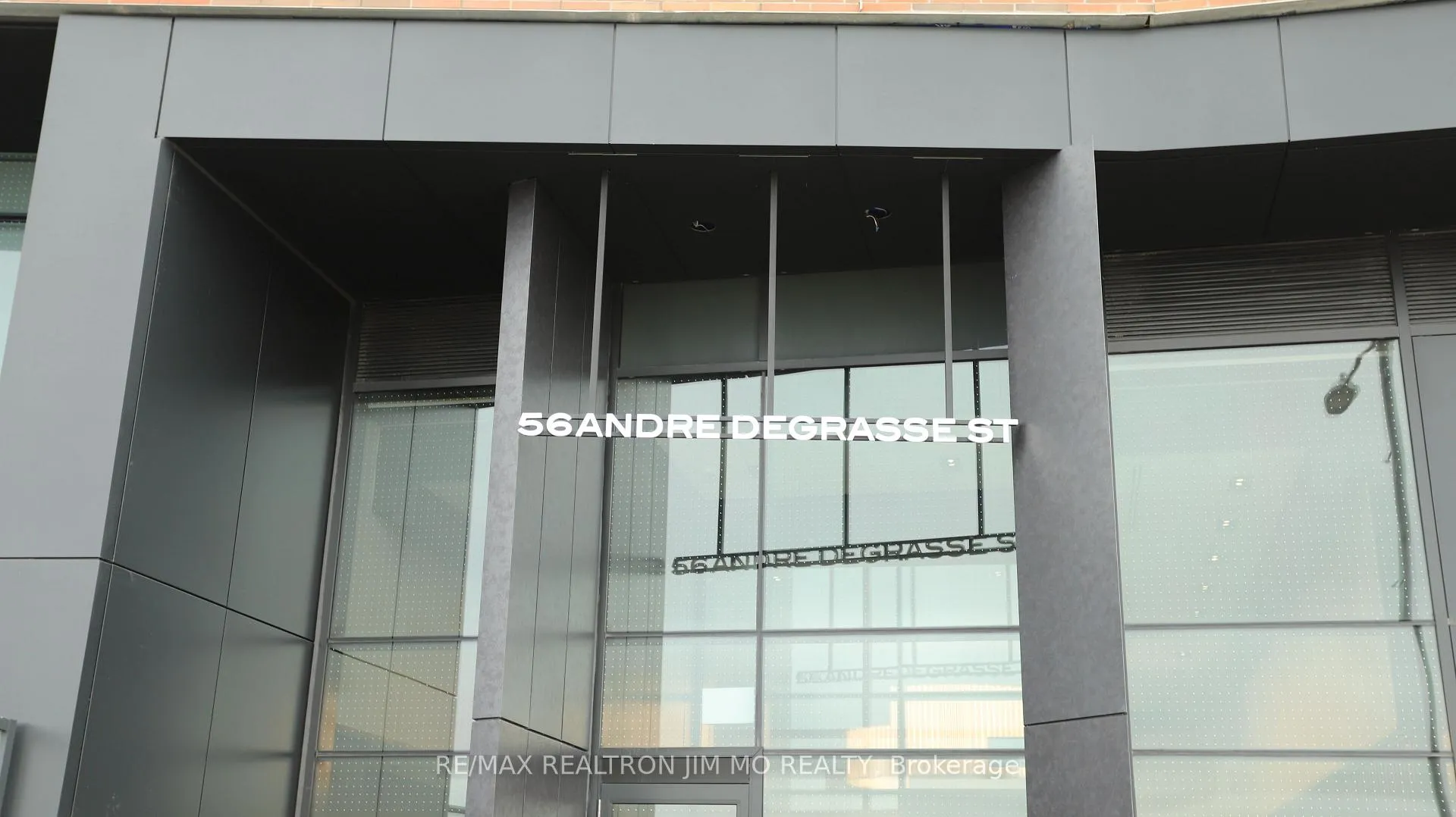 Photo 5 of Unit 506, 56 Andre De Grasse Street, Markham, Unionville — HOMEH