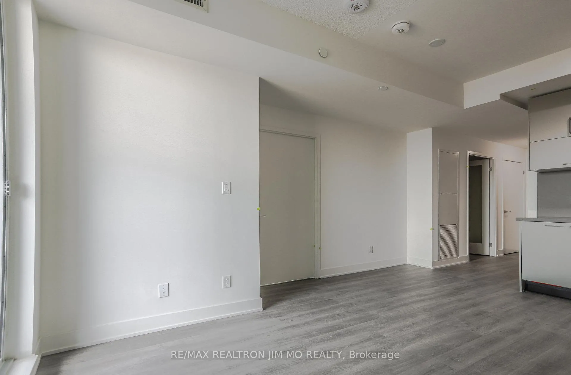 Photo 18 of Unit 506, 56 Andre De Grasse Street, Markham, Unionville — HOMEH