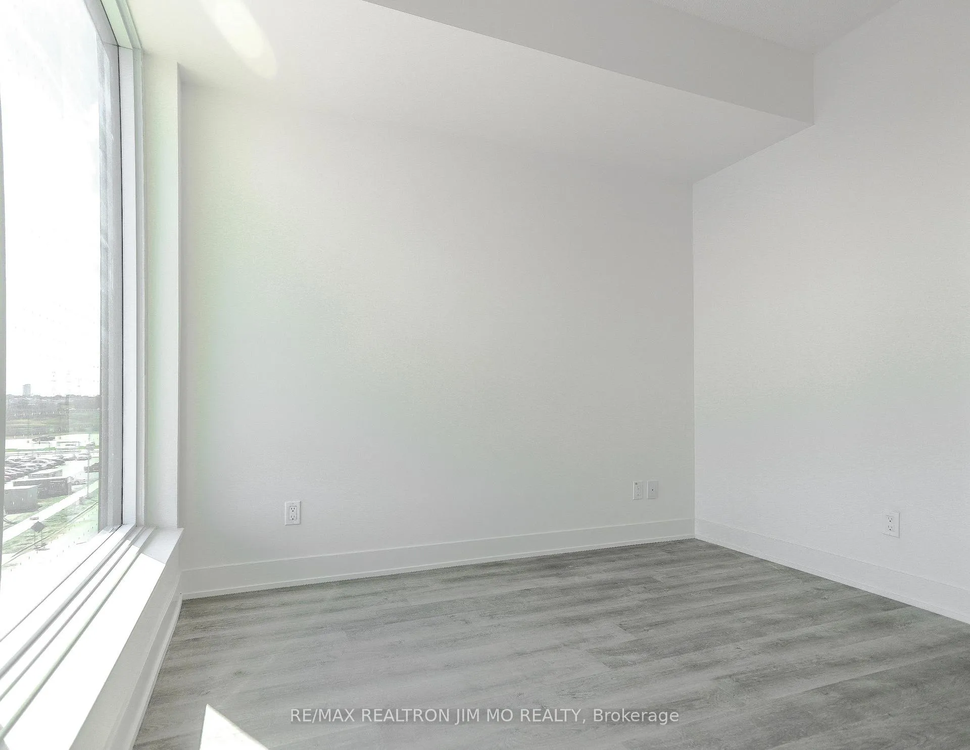 Photo 22 of Unit 506, 56 Andre De Grasse Street, Markham, Unionville — HOMEH