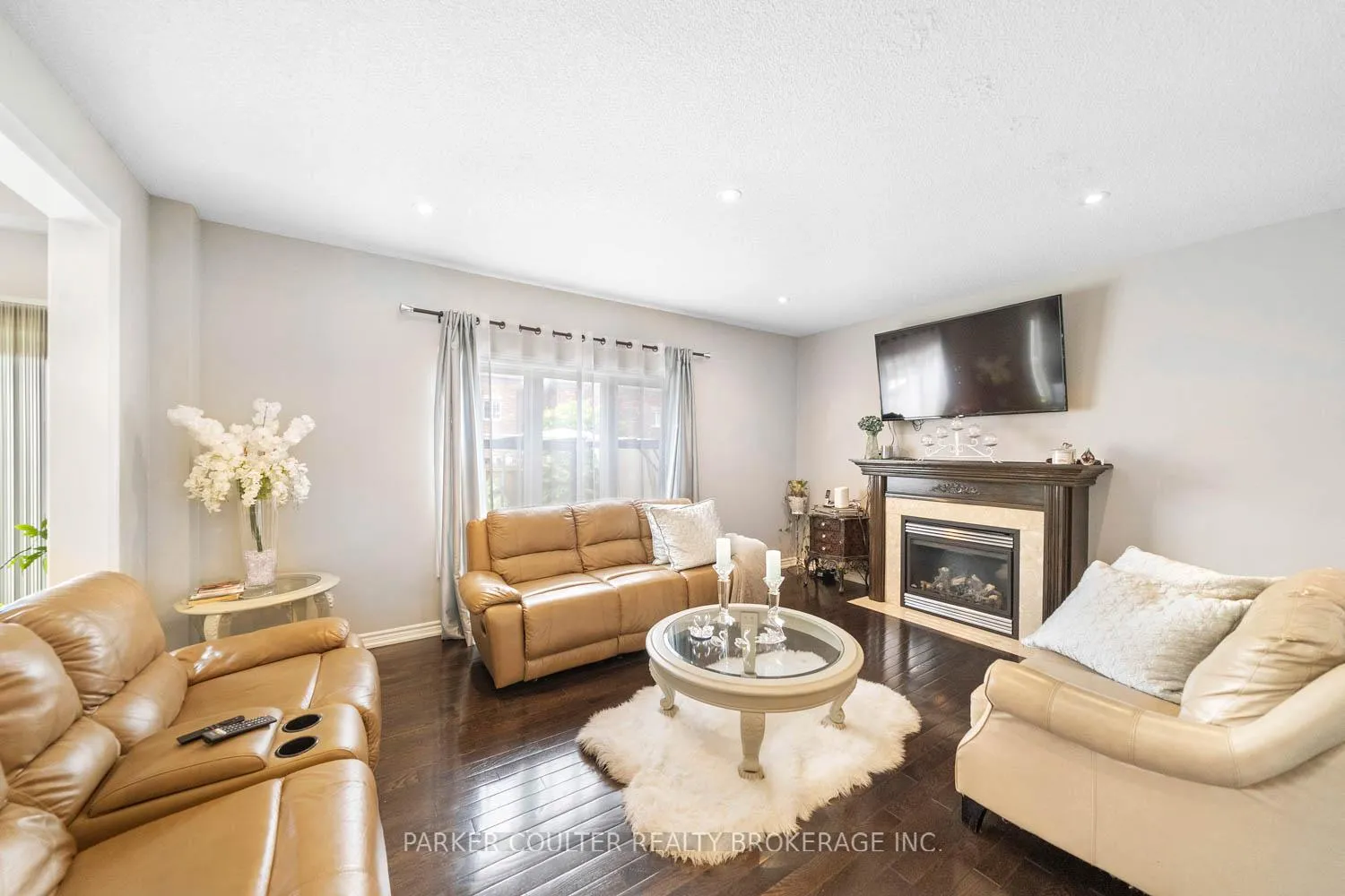 Photo 13 of 1426 Kellough Street, Innisfil, Alcona — HOMEH