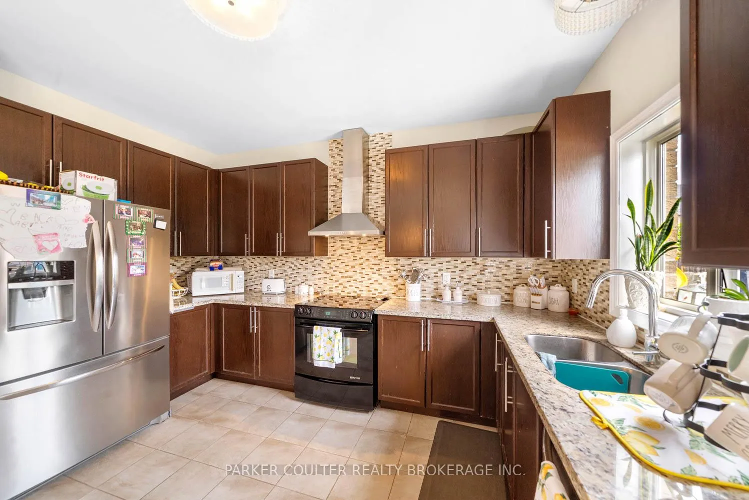 Photo 18 of 1426 Kellough Street, Innisfil, Alcona — HOMEH