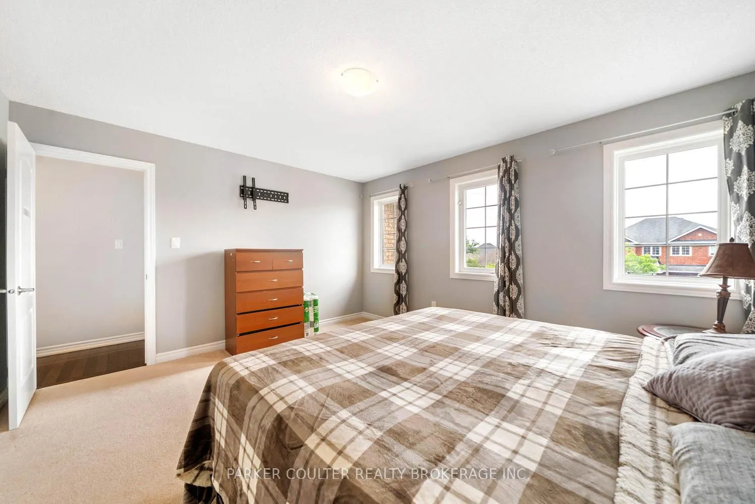 Photo 36 of 1426 Kellough Street, Innisfil, Alcona — HOMEH