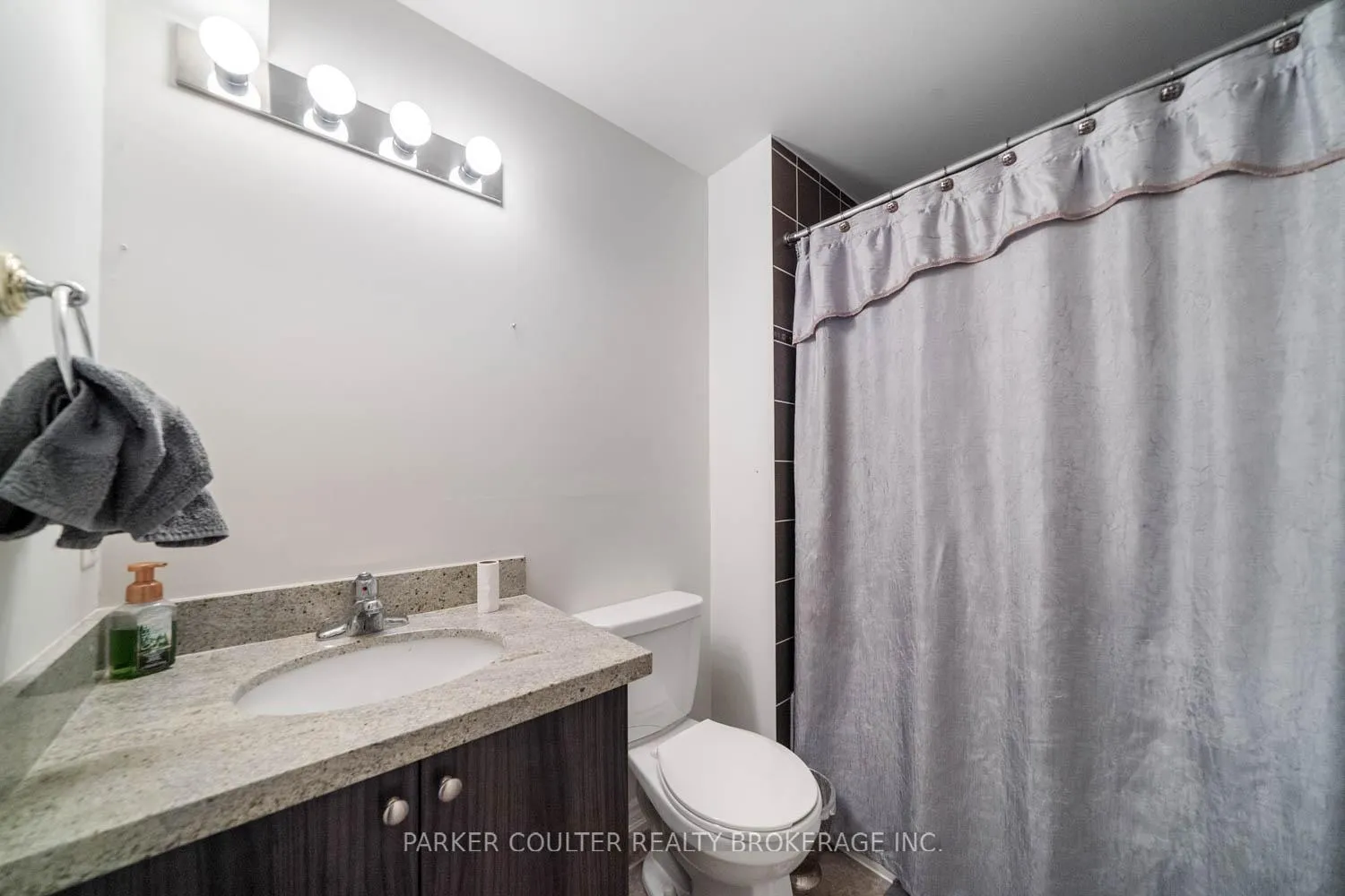 Photo 37 of 1426 Kellough Street, Innisfil, Alcona — HOMEH