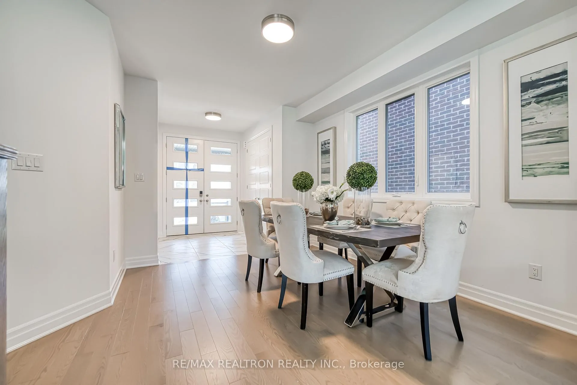 Photo 7 of 63 Greenridge Crescent, Markham, Victoria Square — HOMEH