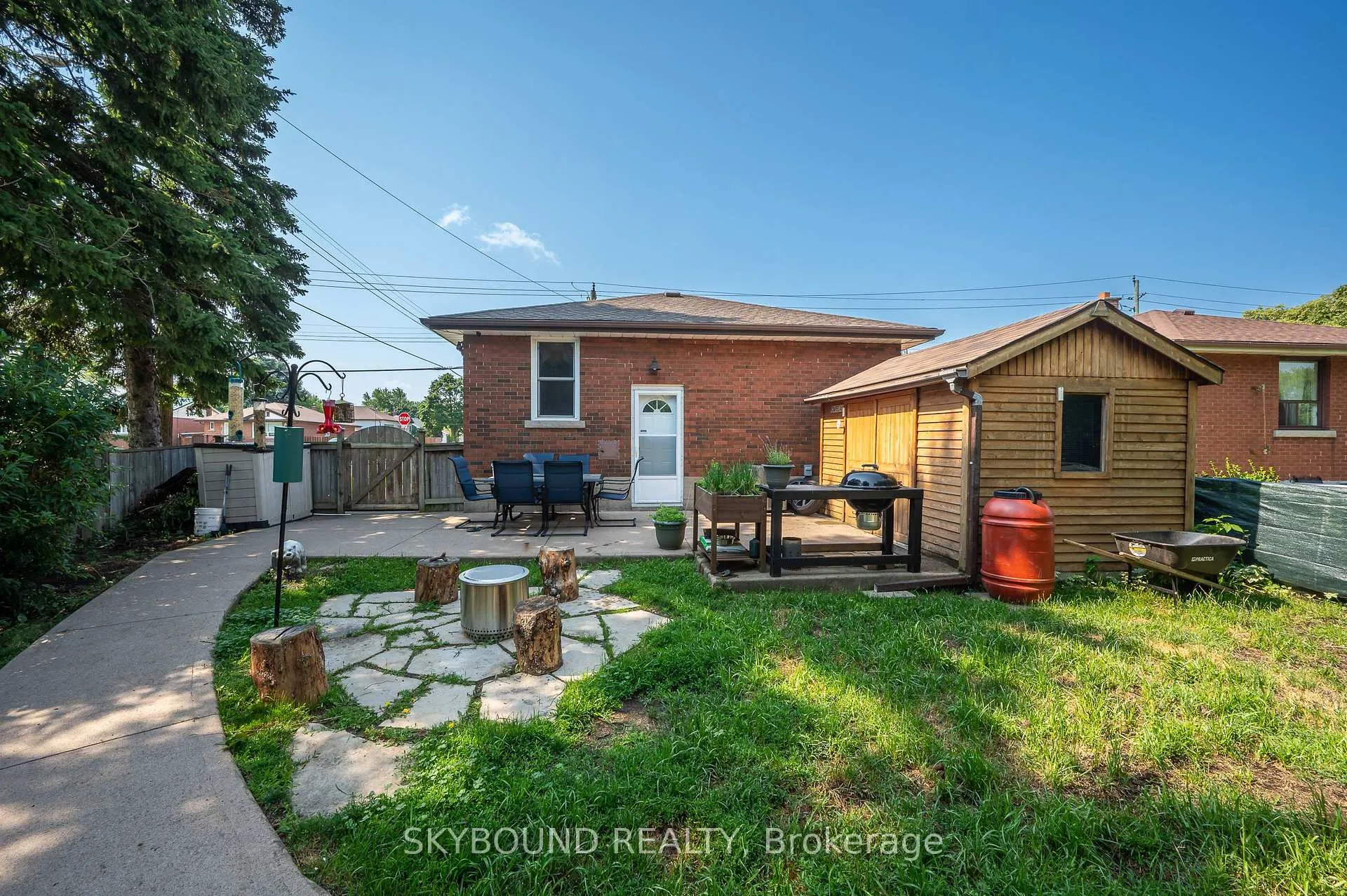 Photo 28 of 103 McElroy Road E, Hamilton, Balfour — HOMEH