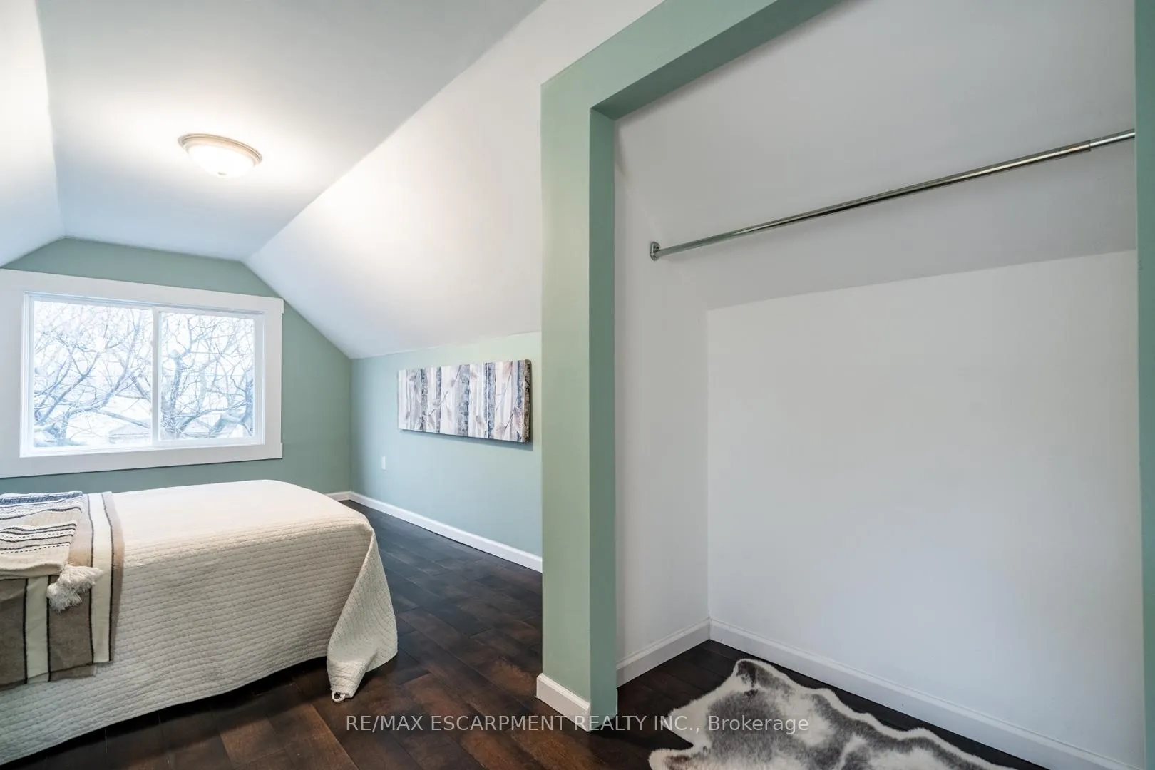 Photo 31 of 149 Weir Street N, Hamilton, Homeside — HOMEH